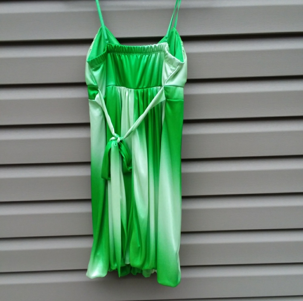 Ruby Rox Sz L Silky Shimmery Green Dress - Picture 3 of 8